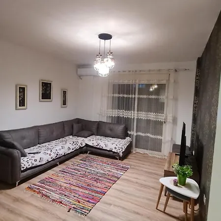 Family Appartement Golem (Tirana)